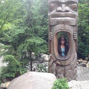 Meet your Posher, Melanie